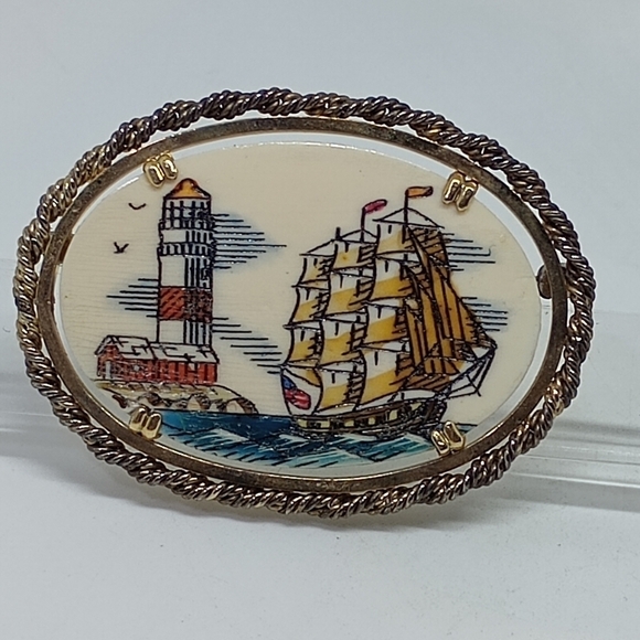 Krementz Jewelry - * vintage Krementz scrimshaw lighthouse & clipper ship pin brooch